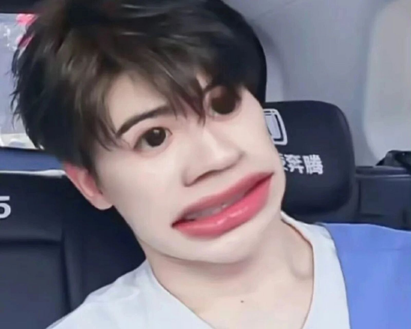 保定市美术中学怎么样啊? 有没有2022届高一新生啊