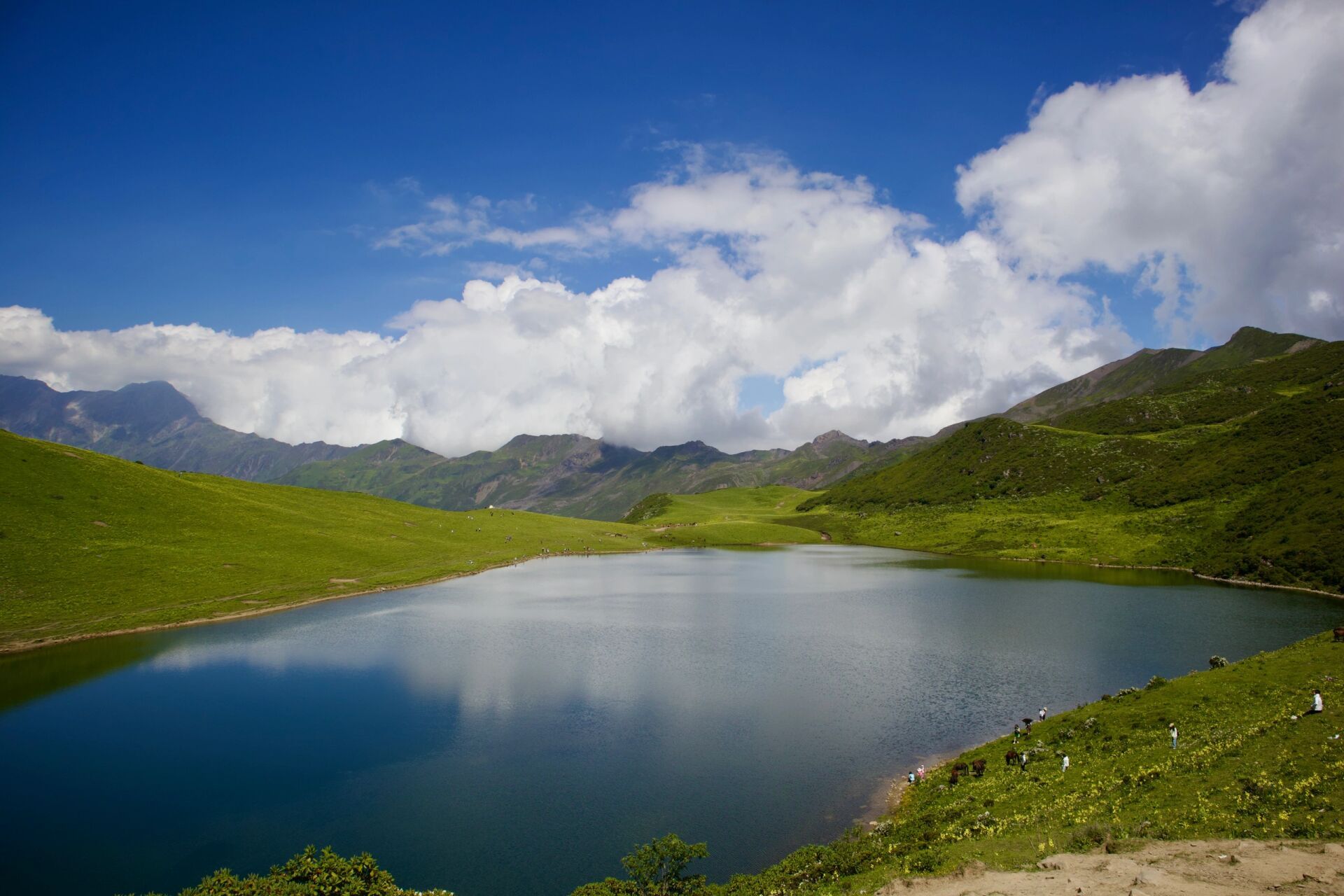 茂县九顶山一日游 风景真的太美了.