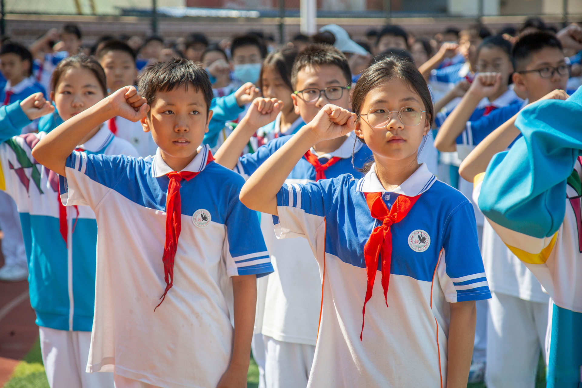 共建无毒校园】6月12日,天津市南开区禁毒办走进二十五中学开展"珍爱
