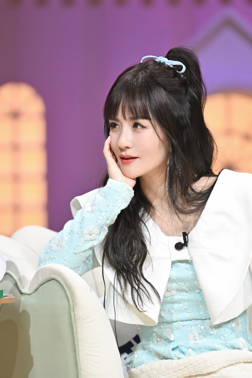 谢娜超话 炙爱比拼,未完待续;和炙爱加油团谢娜 一起炙热守护.