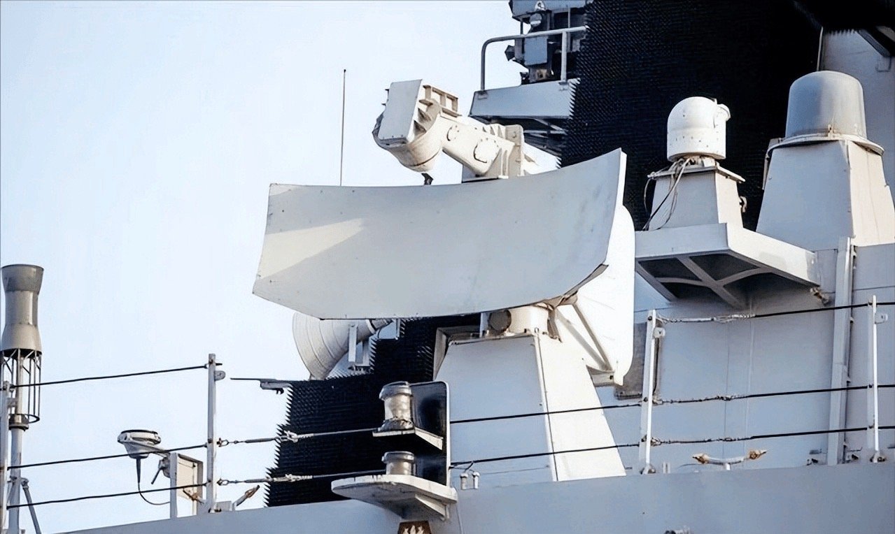 中国的十大武器排名 第一名:相控阵雷达