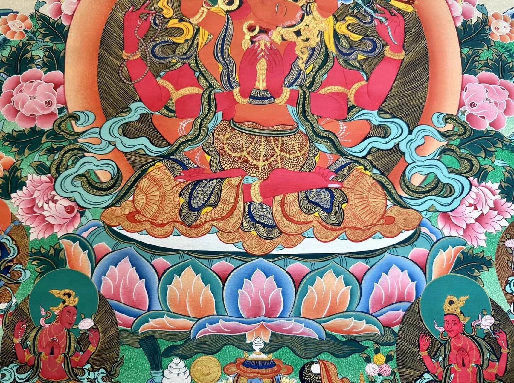 唐卡赏析 二十年中古唐卡——大悲胜海红观音 86×62厘米(画芯77×54)