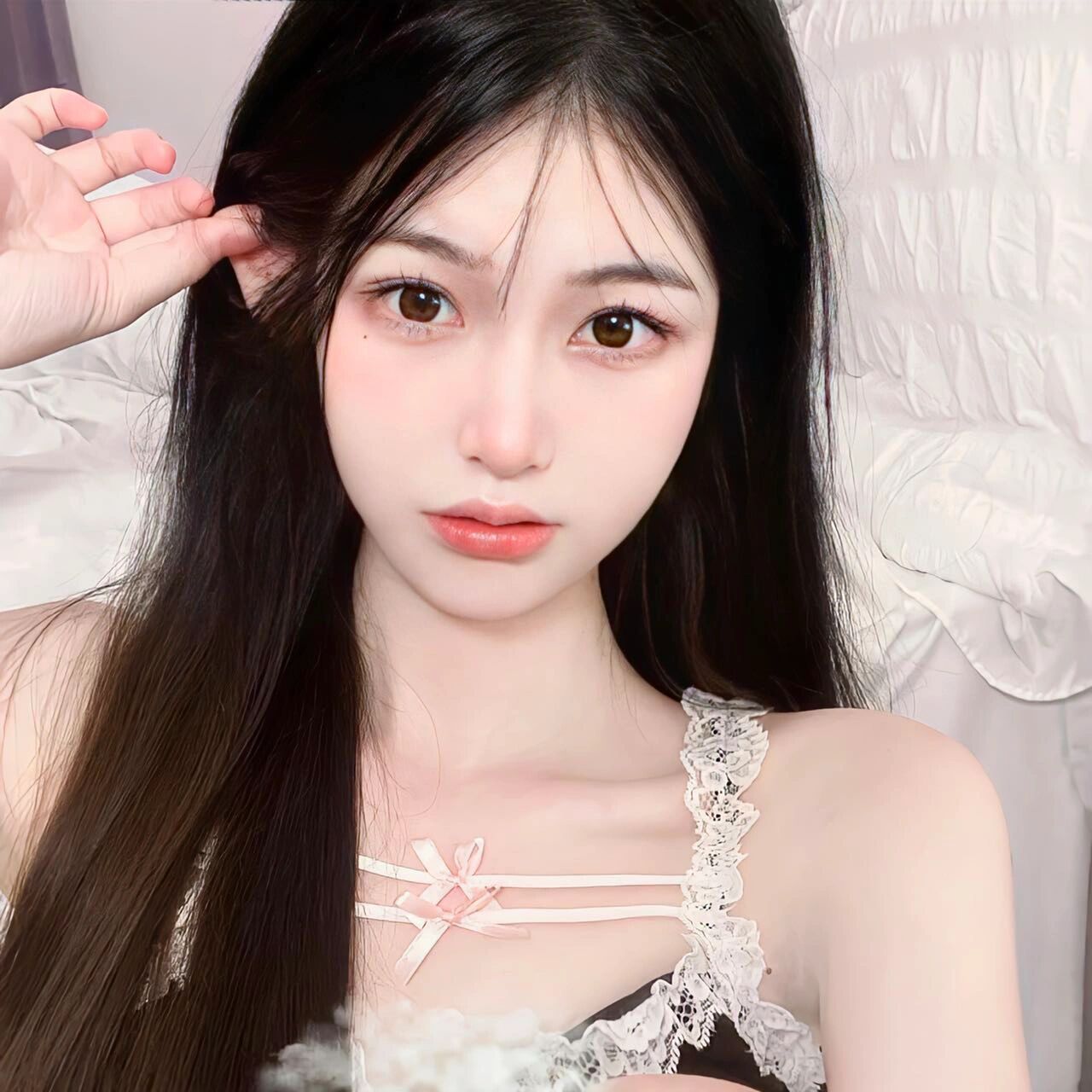 球球女生头像好好看啊  喜你眉秀似山眼拥星辰大海 都是珍藏的