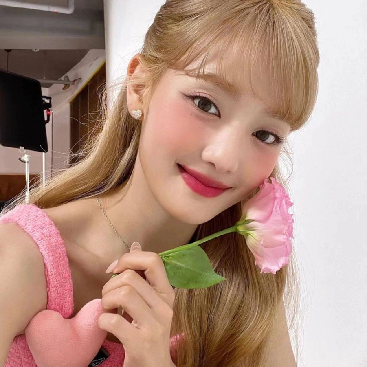 爱豆头像第十九弹㈡-(g)i-dle金米妮 取图留言 原图私信