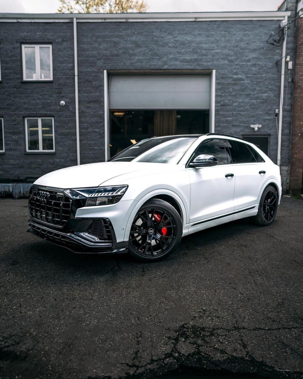 奥迪sq8 #奥迪# #汽车摄影# #奥迪q8# #奥迪sq8# #超级跑车圈