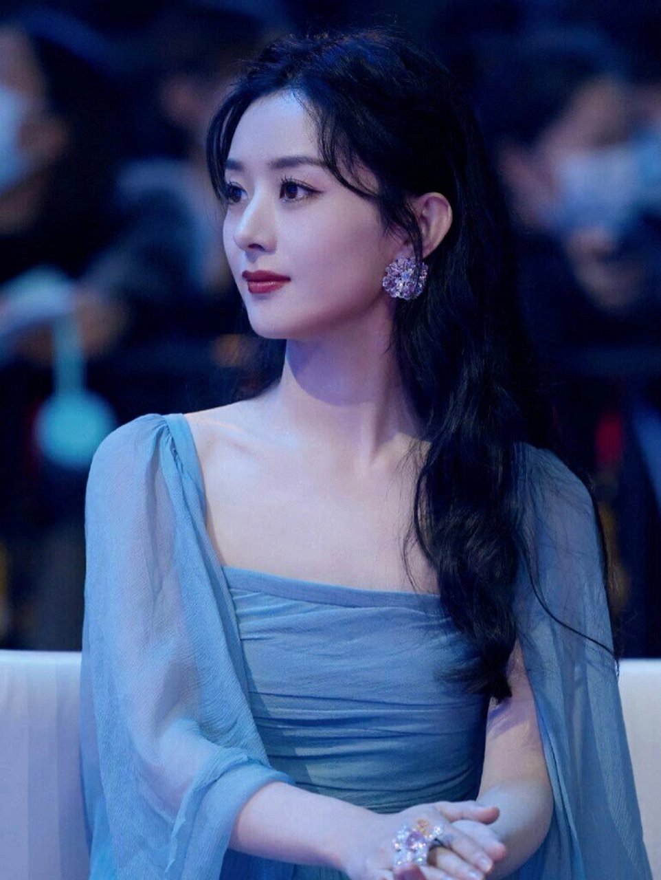 这一组温柔蓝色系的赵丽颖背景图超可的!