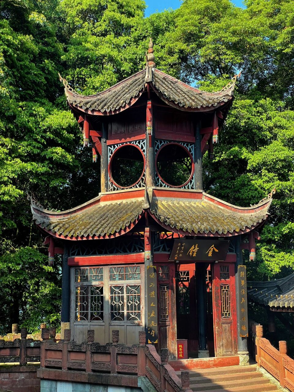 少的看猴点位———万年寺 751575157515峨眉山万年寺