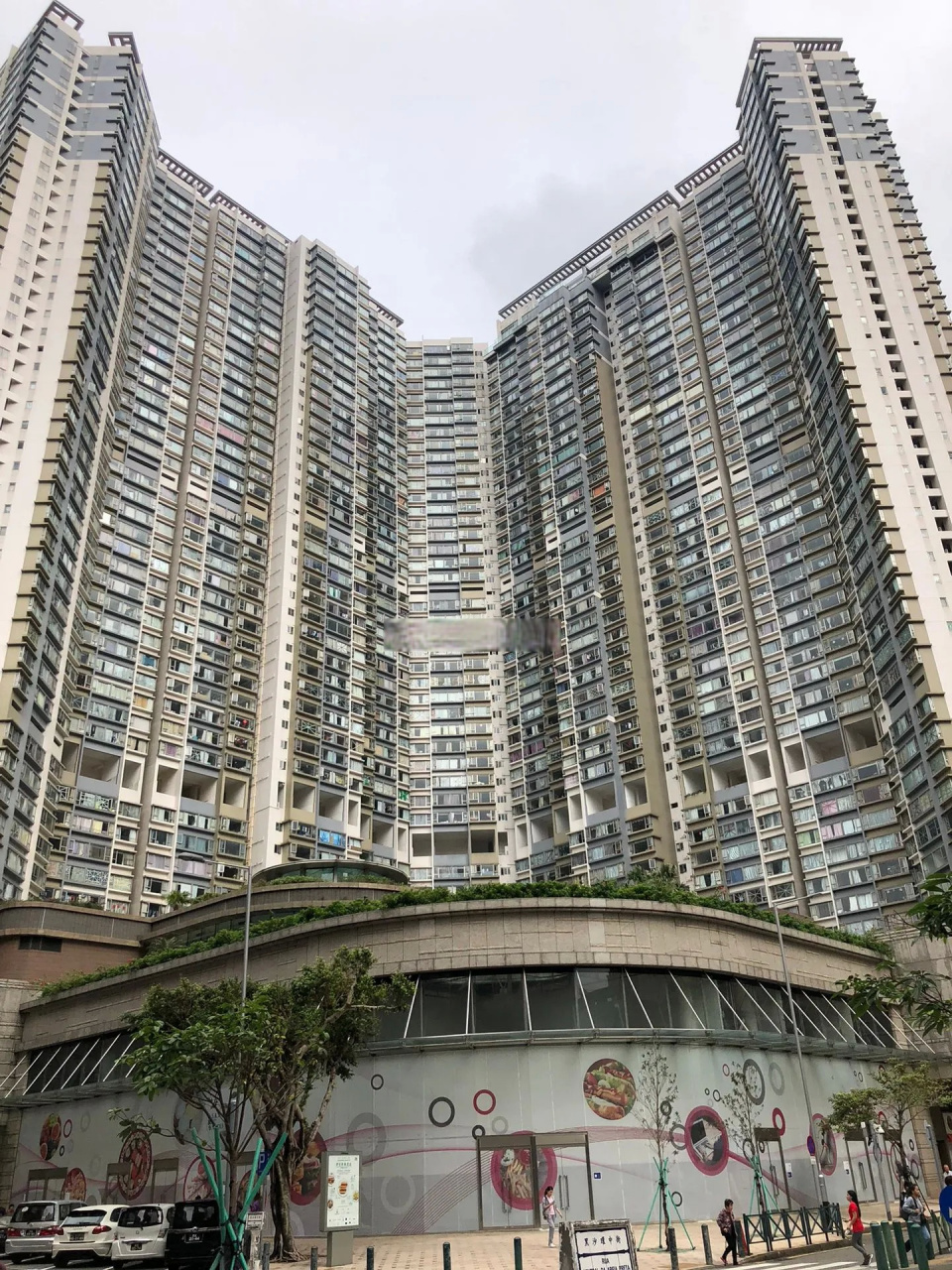 澳门的黑沙环富人区,给人满满的压迫感.