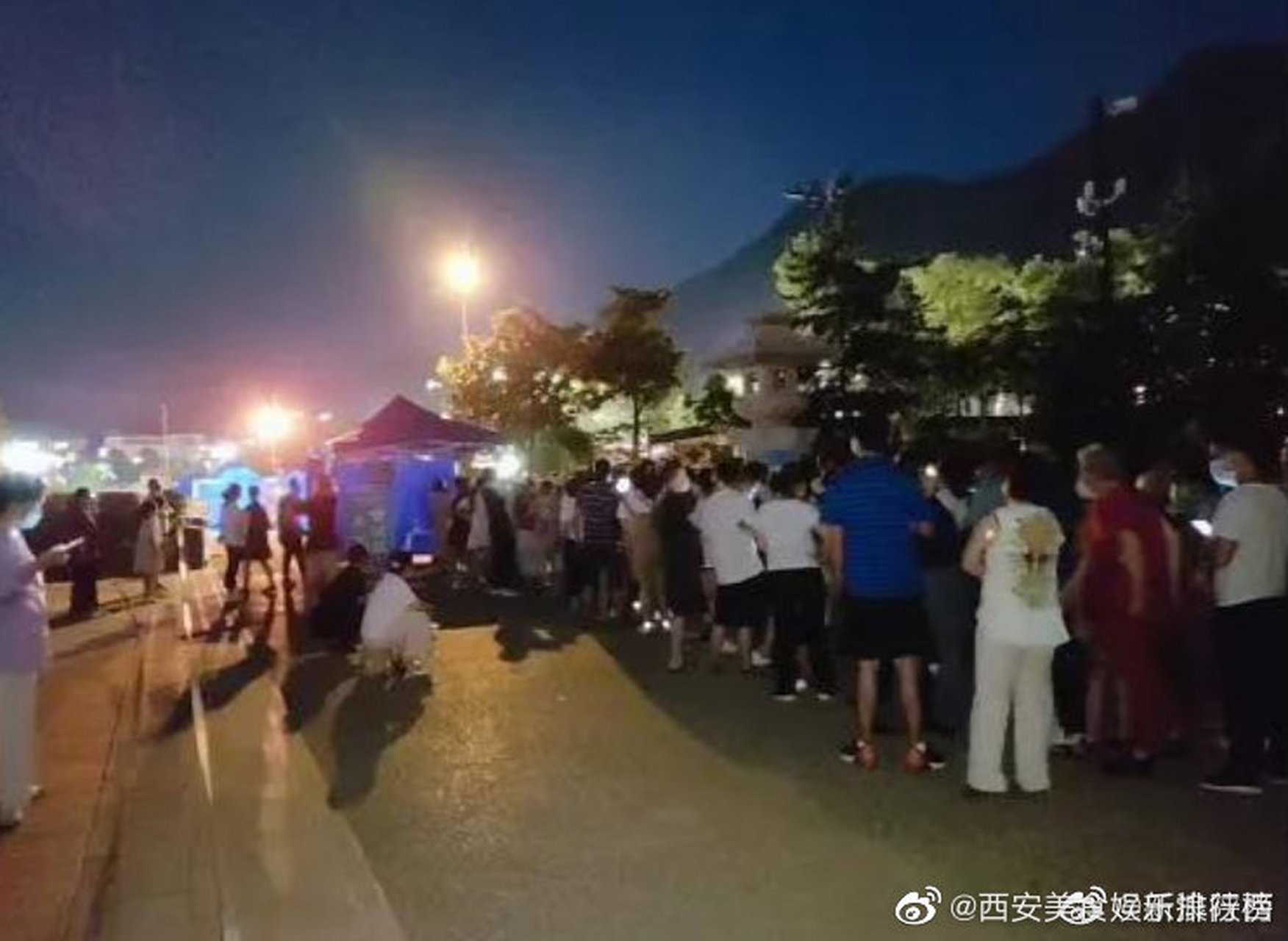 到之处全员核酸检测,全面消杀】 临潼区从30日起连夜对主城区常住人口