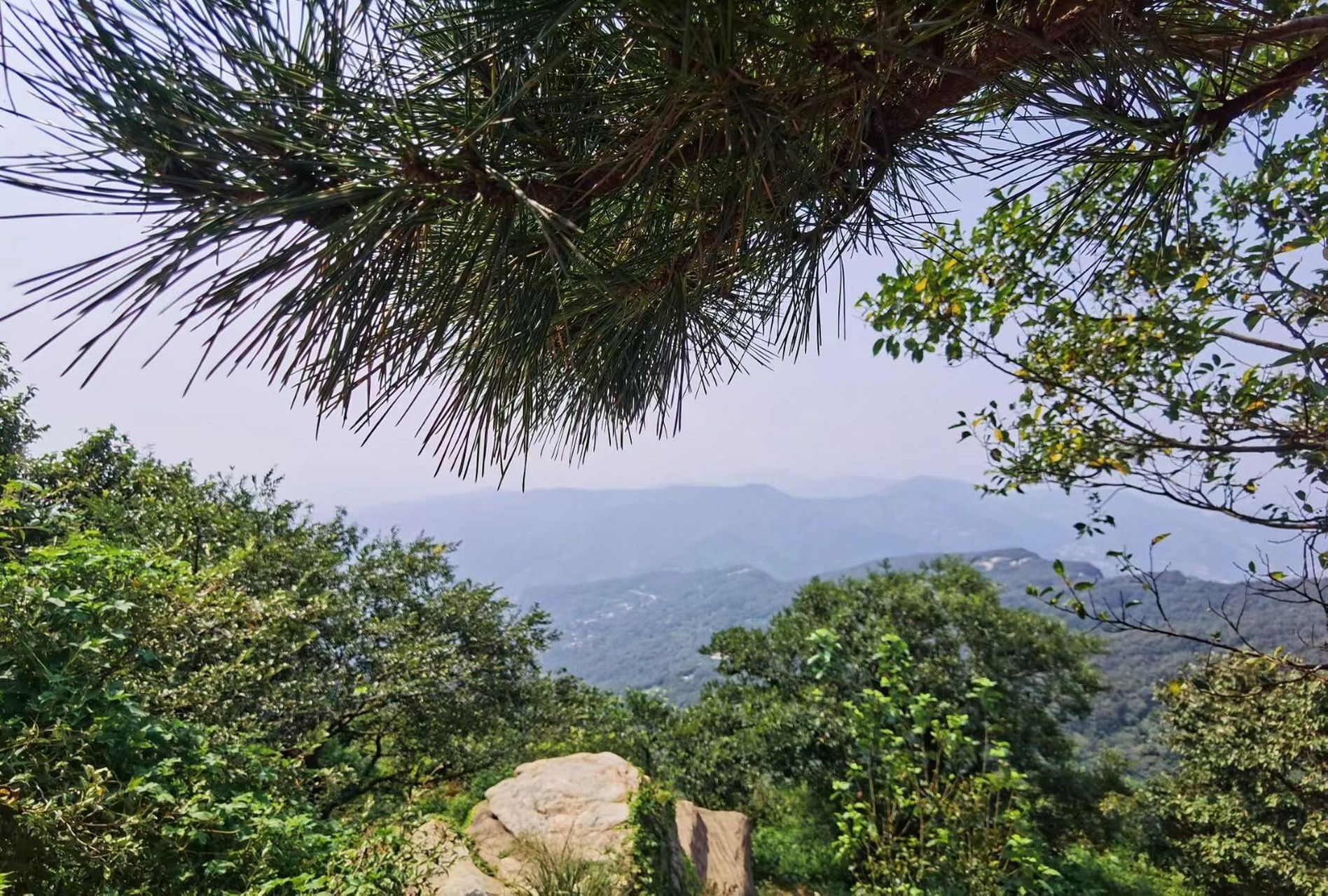 江苏省第一高峰:连云港云台山玉女峰,海拔 江苏省第一高峰:连云港云台