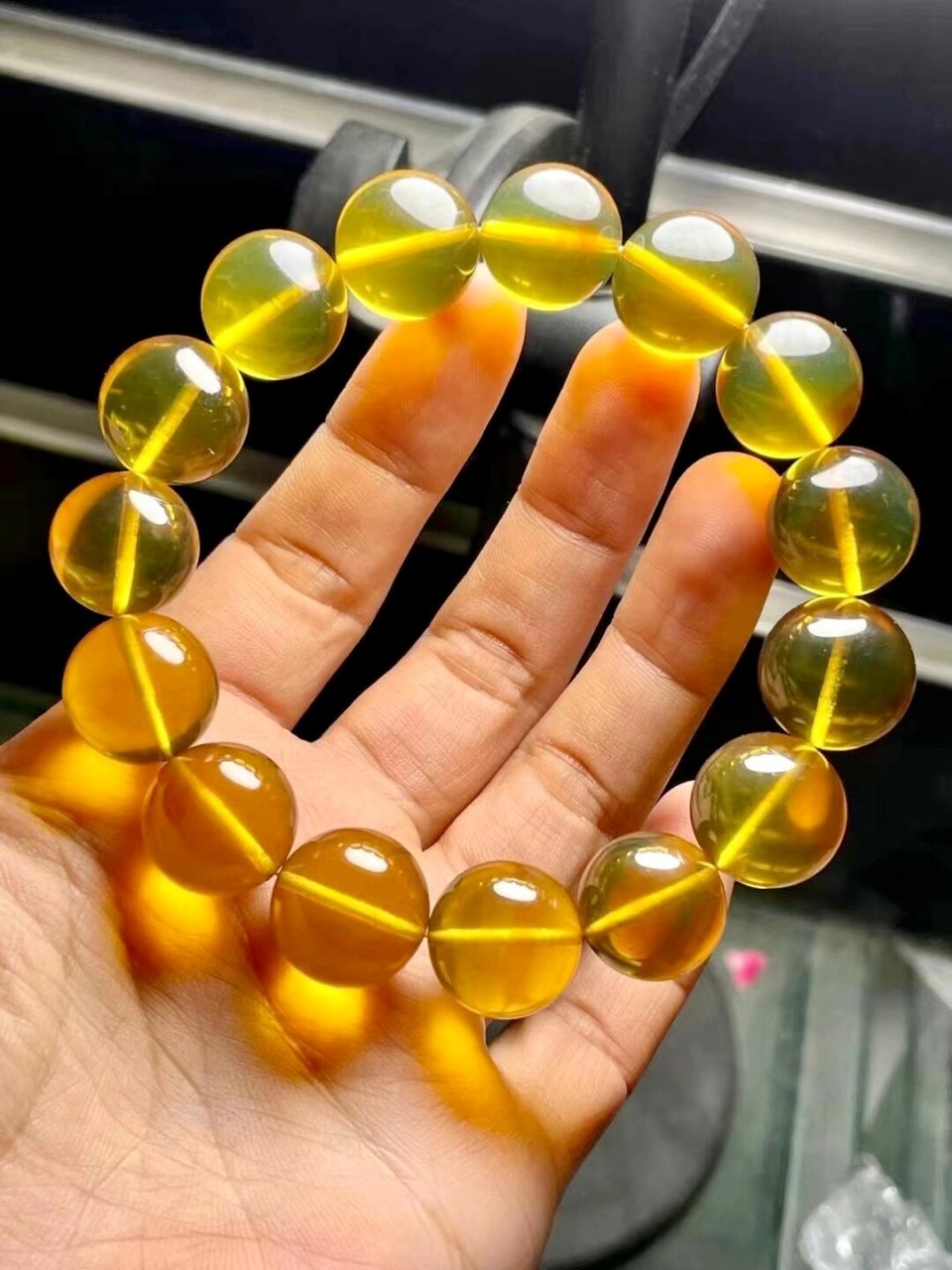 缅甸琥珀金棕珀 ?