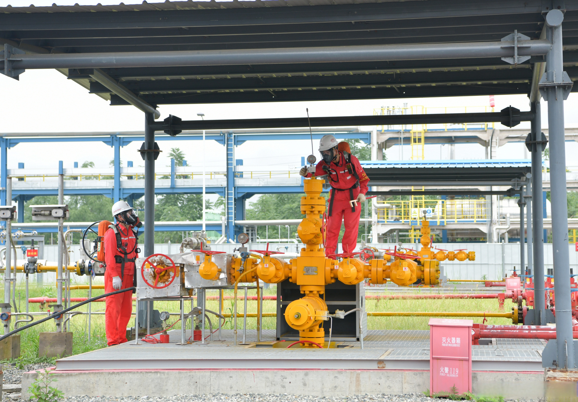 【川西气田首口单井累计产气超1亿方】近日,川西气田彭州3-4d井单井累