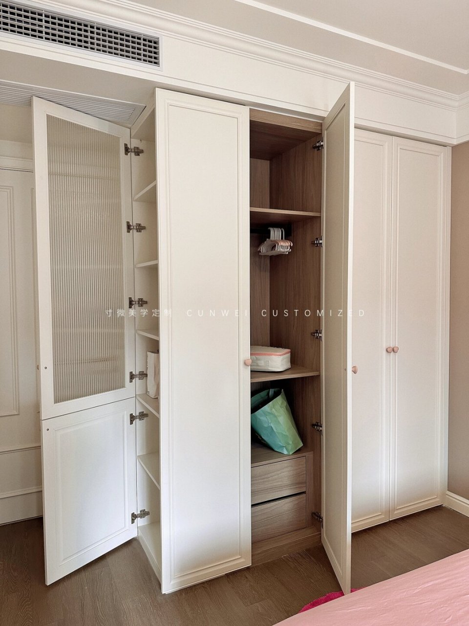 衣柜给做了个侧边柜,爱了爱了 听我一句劝!