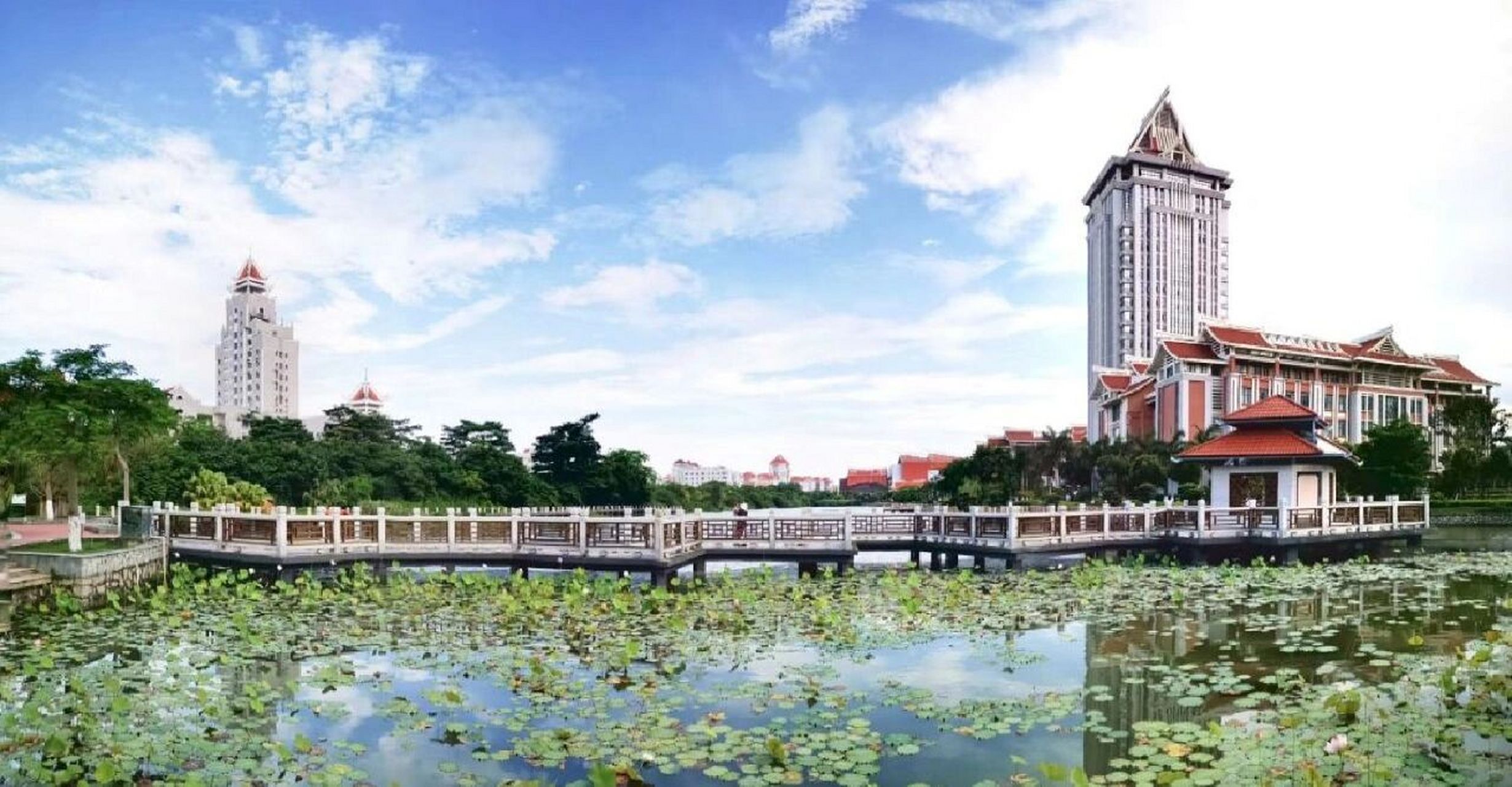 集美大学简介 集美大学(jimei university),地处福建省厦门市,是福建