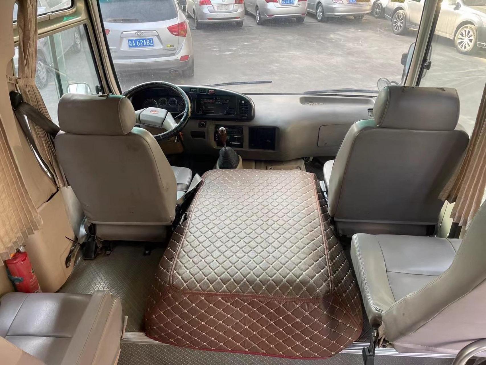 2015年3月广汽中巴22座客车,车况精品