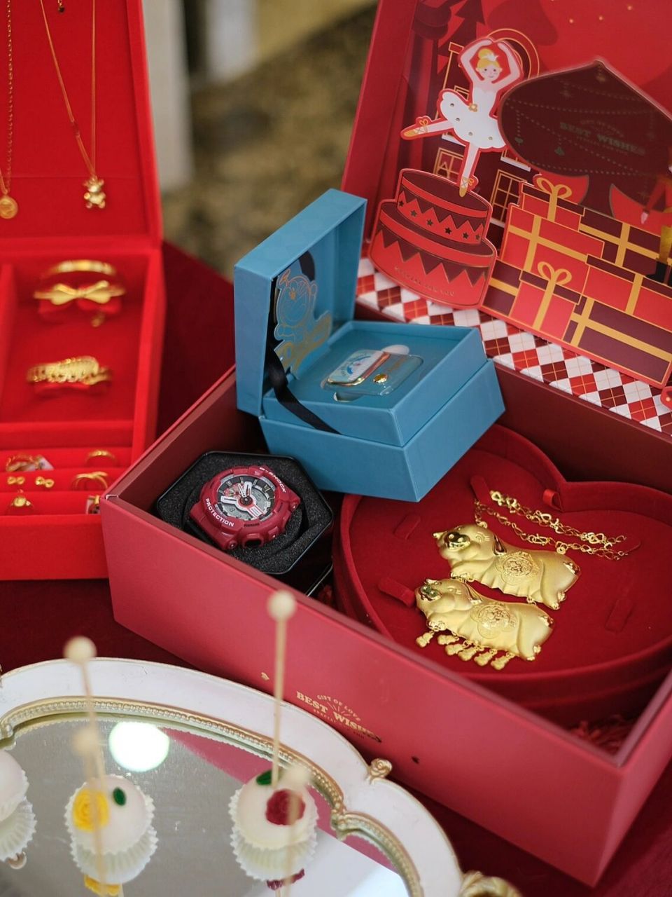 潮汕习俗出花园  花园清净大吉祥 平步青云学贤贤 学业更上一层楼