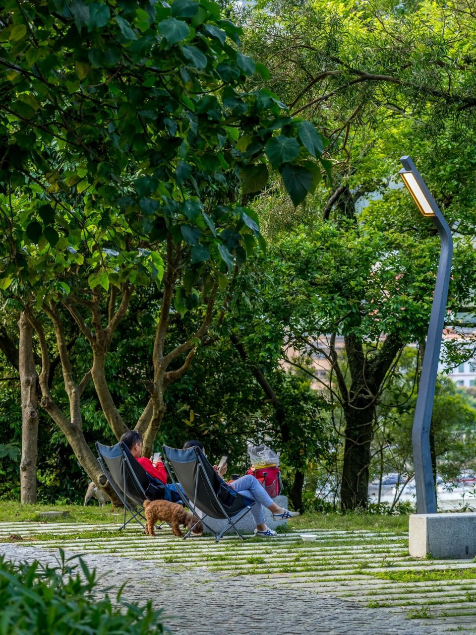 深圳烟墩山国际友好公园|深圳小众公园 无意间发现的小众公园 红色的