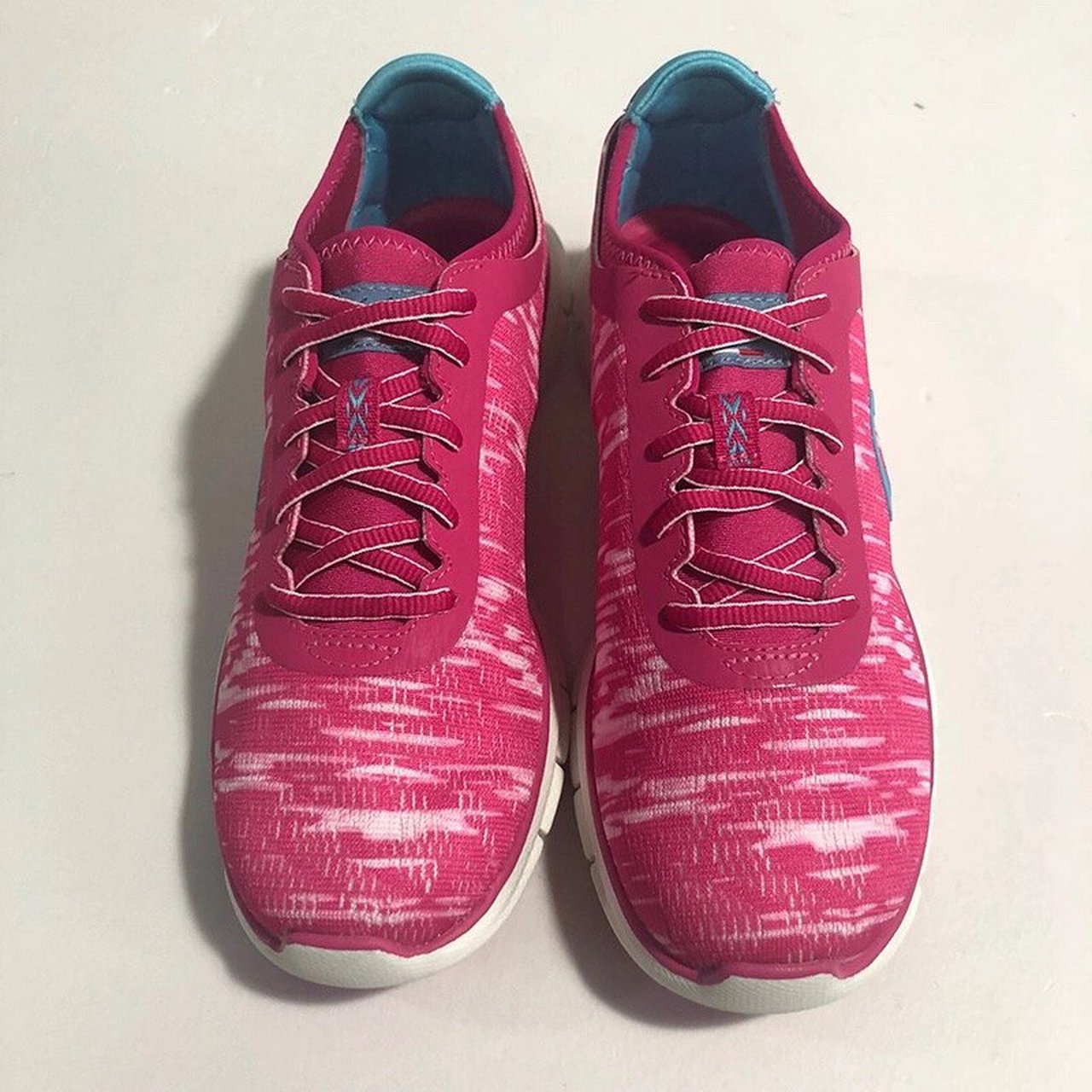 沙驰sport运动休闲女鞋 沙驰sport女时尚休闲鞋 尺码 35-38都有,39抢