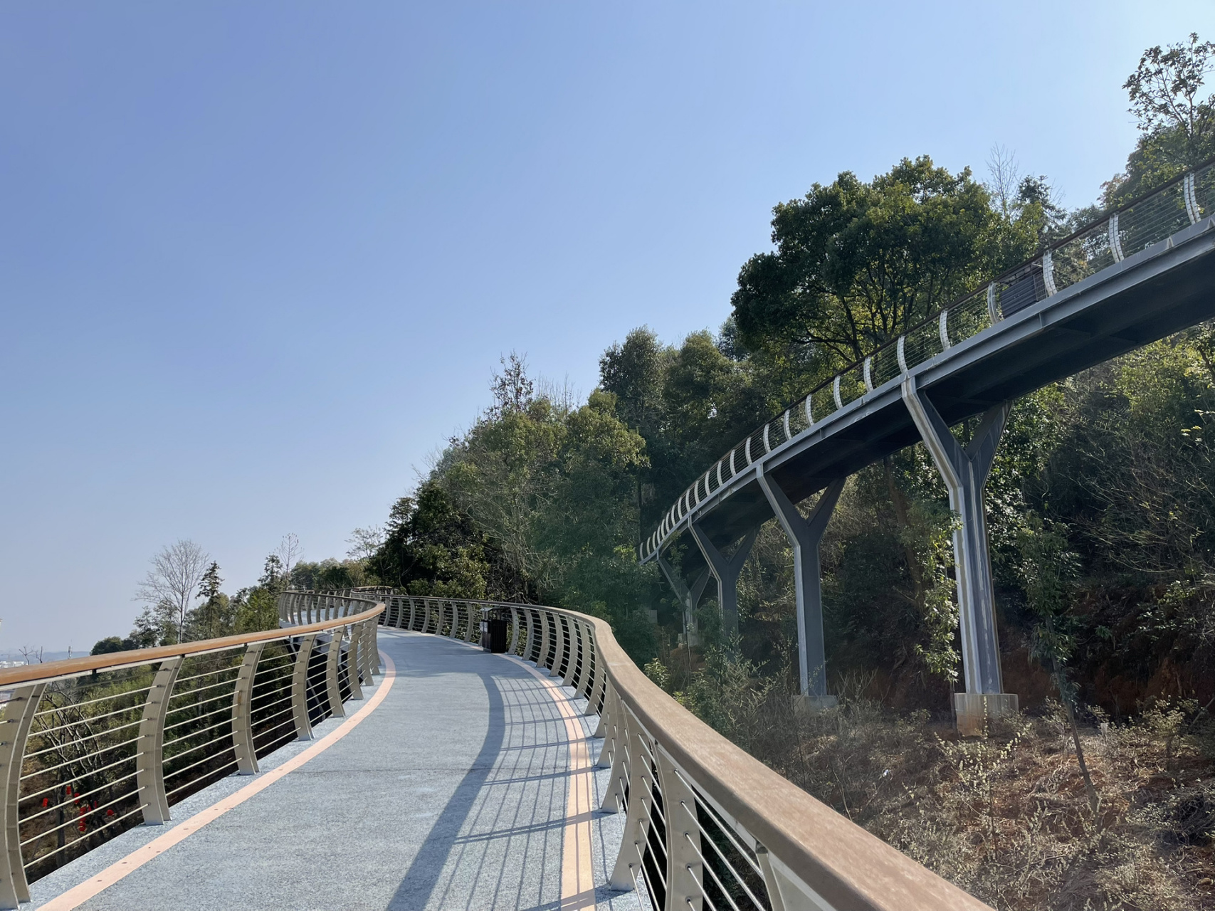 【建阳】周末去哪儿|云谷公园散步晒太阳98 7215一条很长的栈道