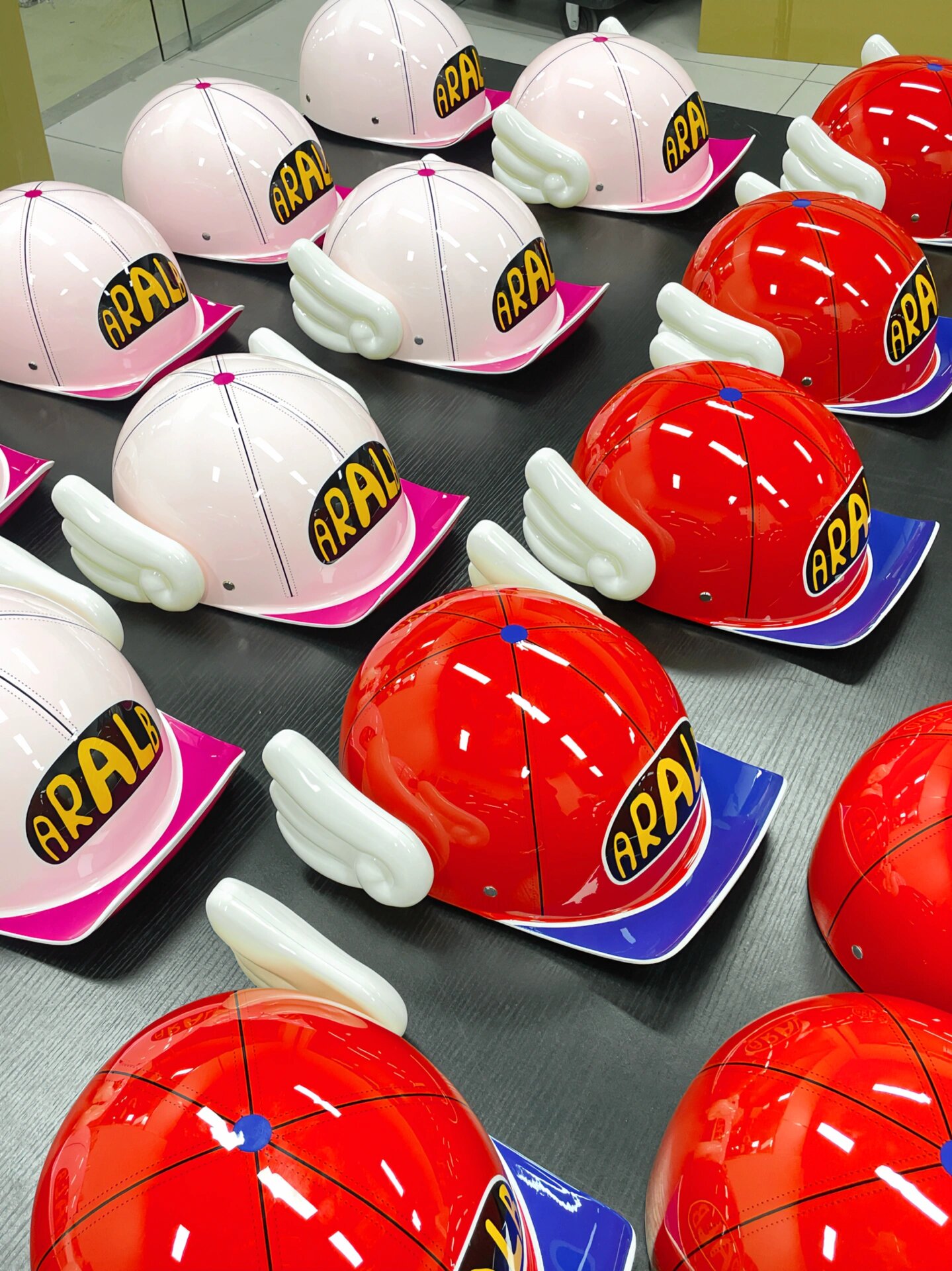 977115可爱阿拉蕾头盔现货已出 陆续发出中01 家人们新款头盔