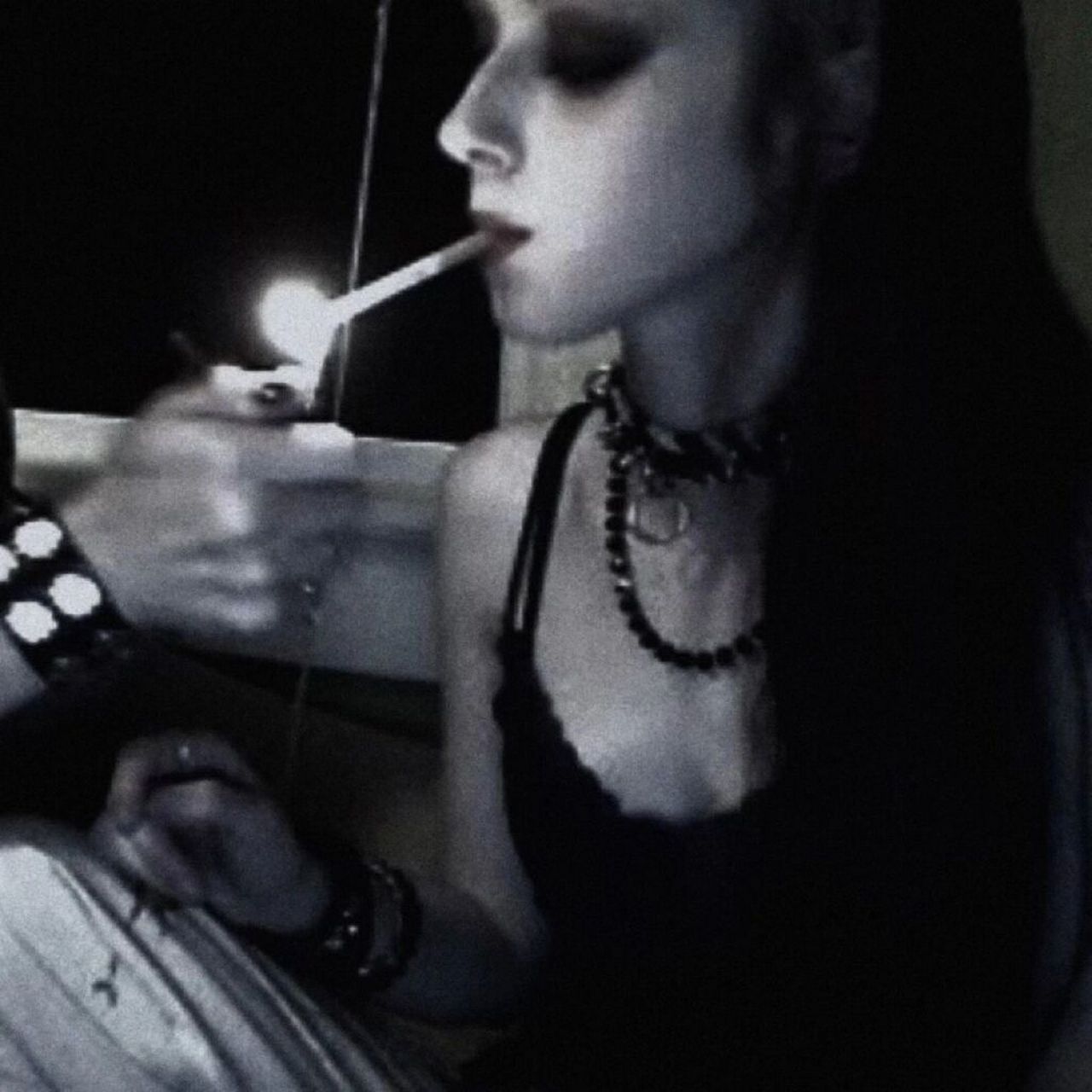 「liz vicious」 #不安的噪点