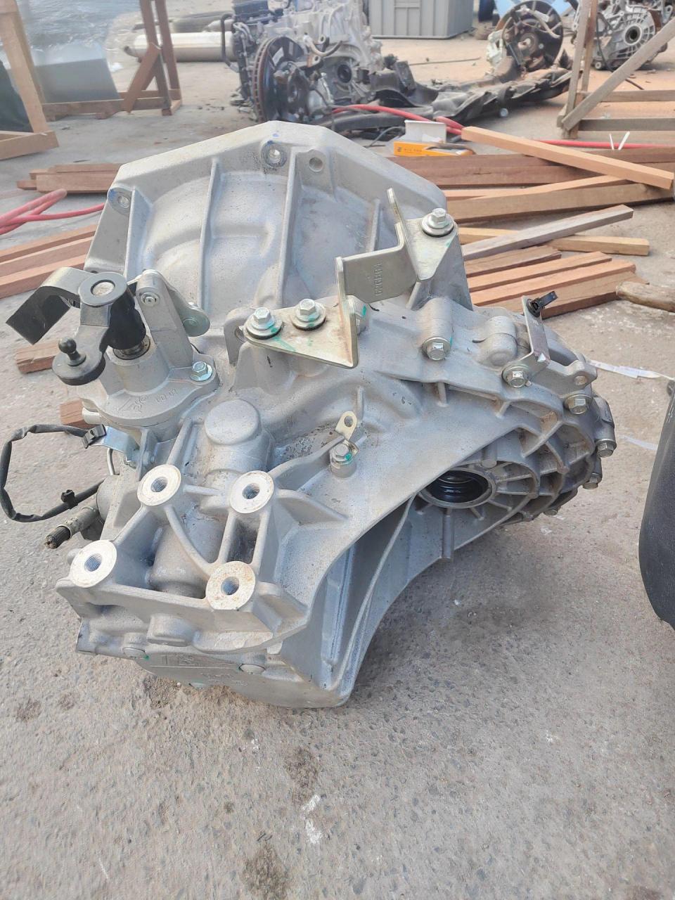 东风风光580 sfg15ta发动机,蓝电e5 f13a发动机