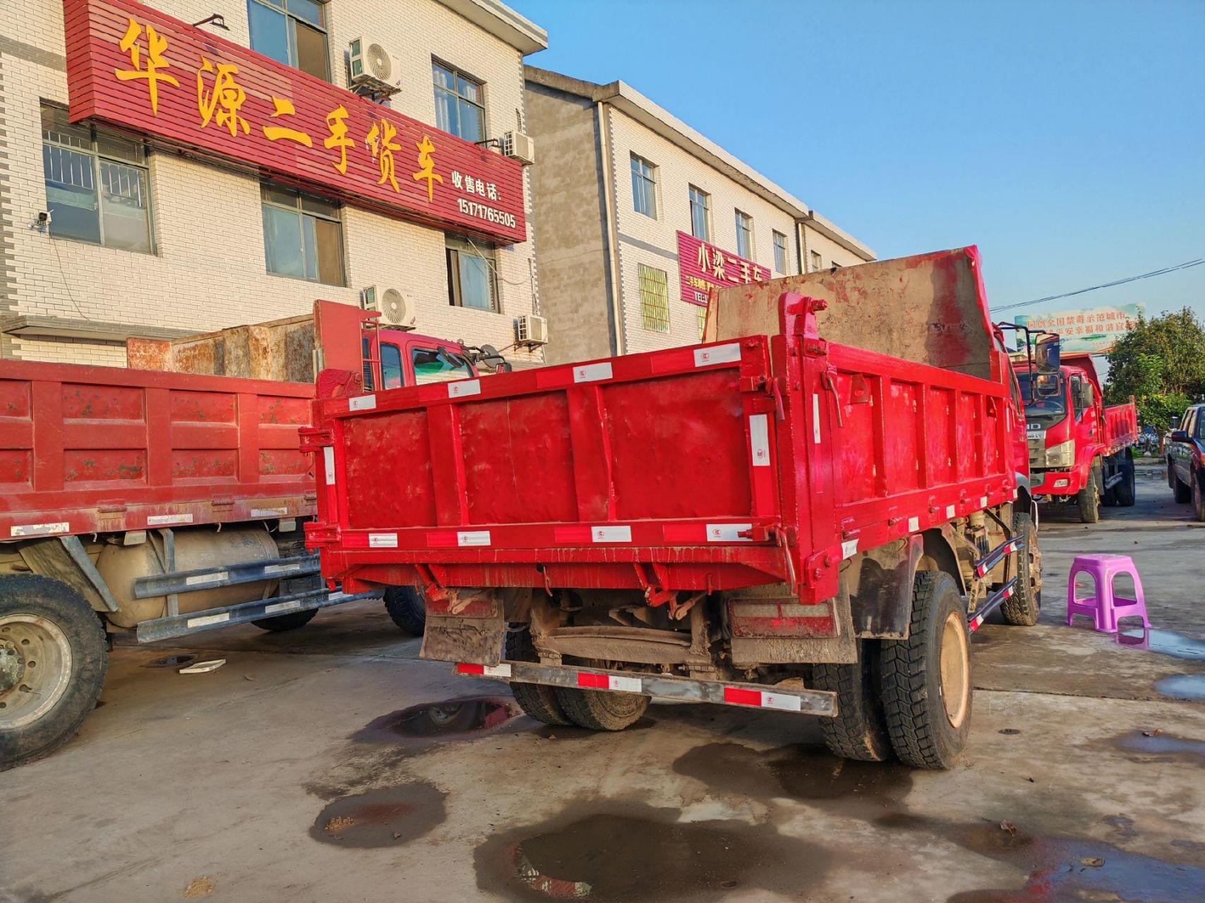 2017年南骏4100自卸车,国四排放,云内4100中冷增压发动机,五档高低速