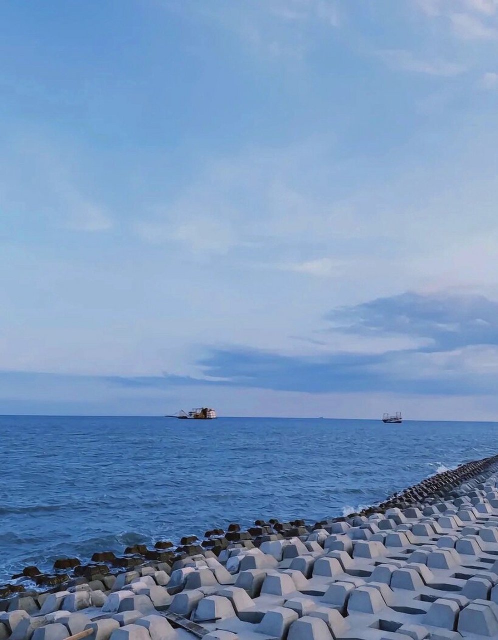 北海大墩海海滩 北海大墩海海滩 拍照91很出片哦 十一月的北海晴空