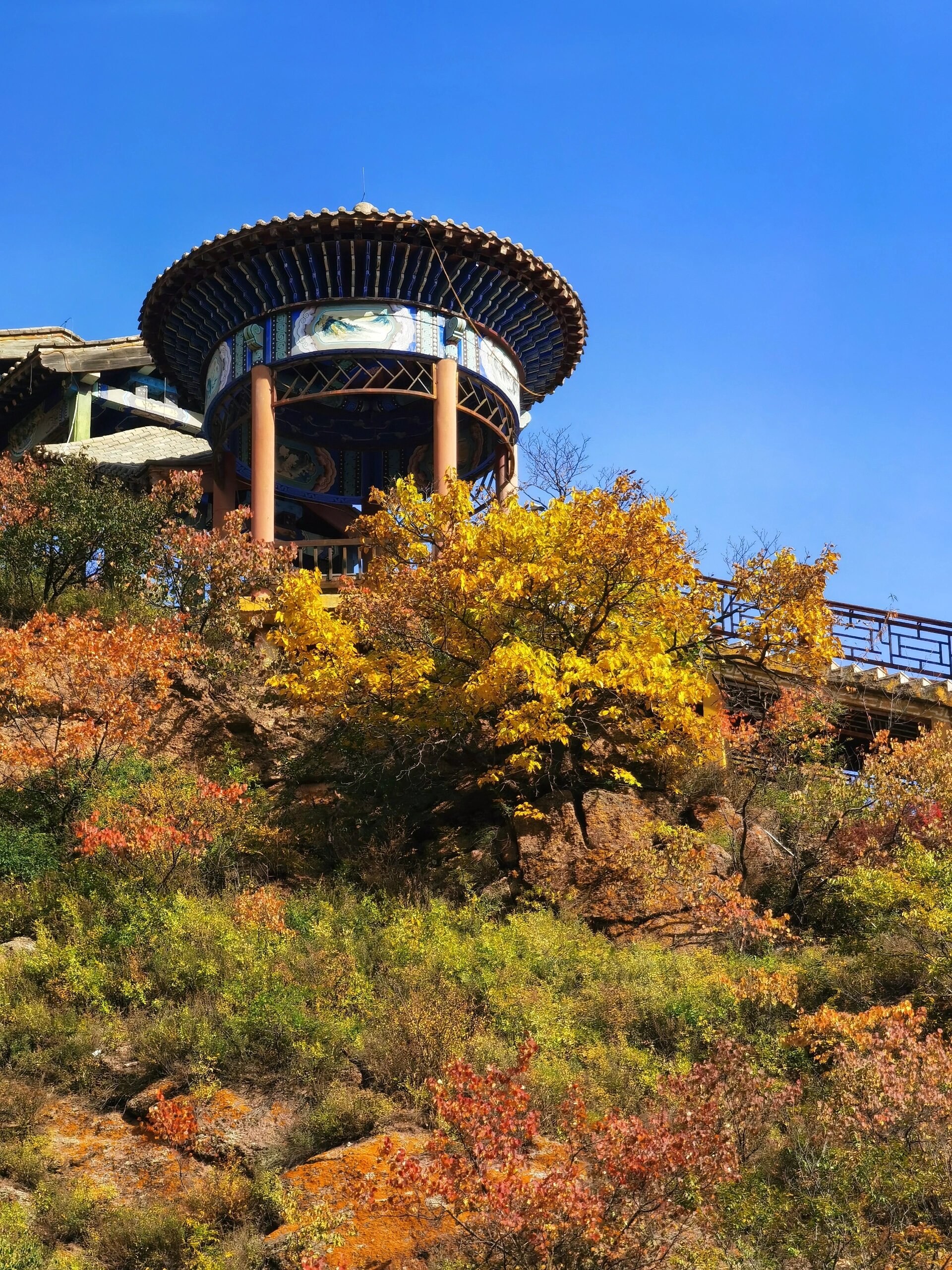 赤城温泉7615  今天的赤城温泉,好歹也是4星景区,人还没有82多