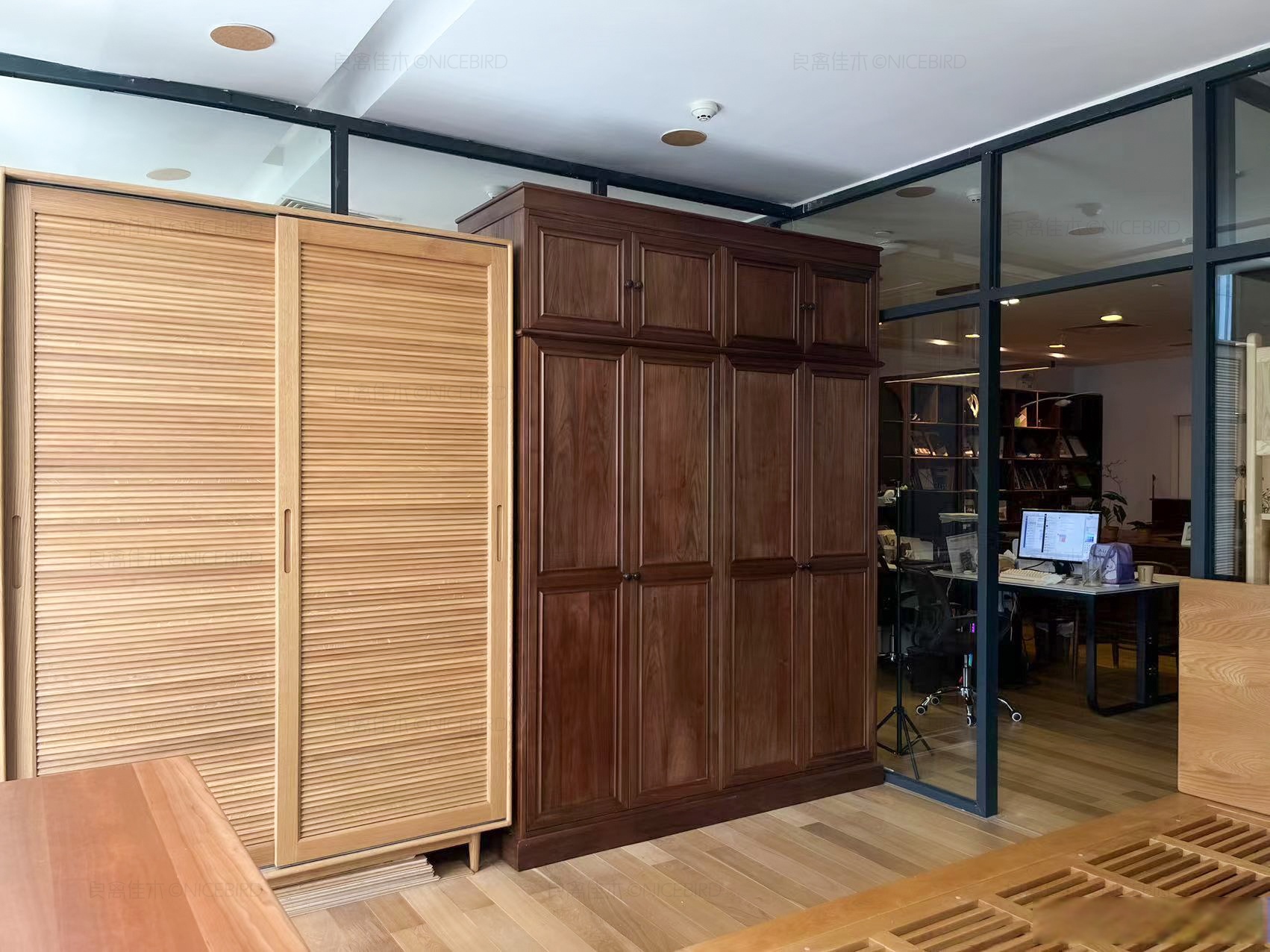 趁着暑假的尾巴 总要去一趟广州的吧 看一看小蛮腰