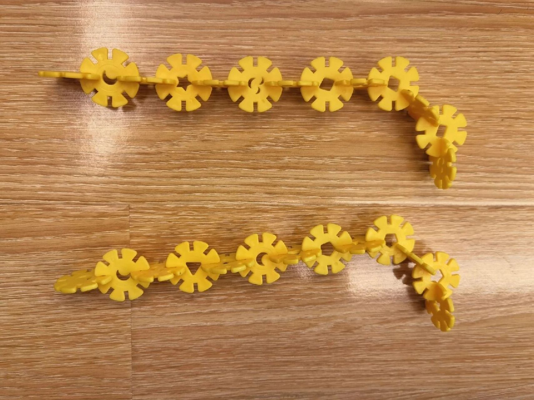 雪花片制作眼镜 太惟妙惟肖了 这个眼镜可以给奥特曼带了哈哈.