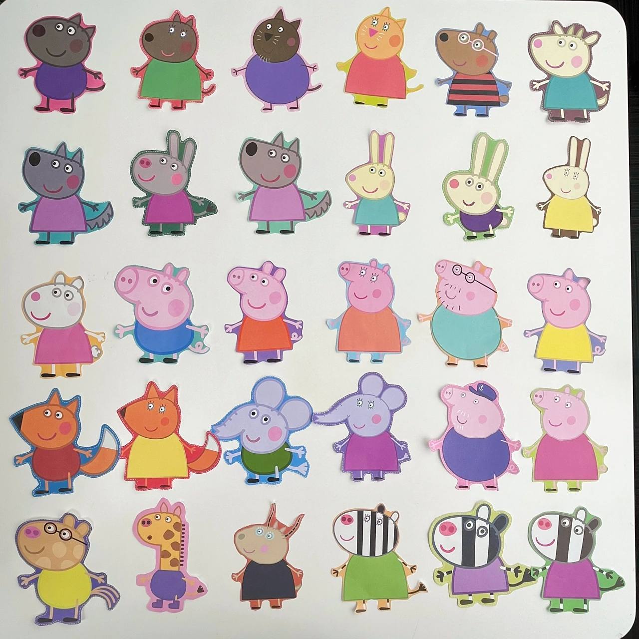 全网最全6015小猪佩奇人物名字7515 全网最全小猪佩奇人物