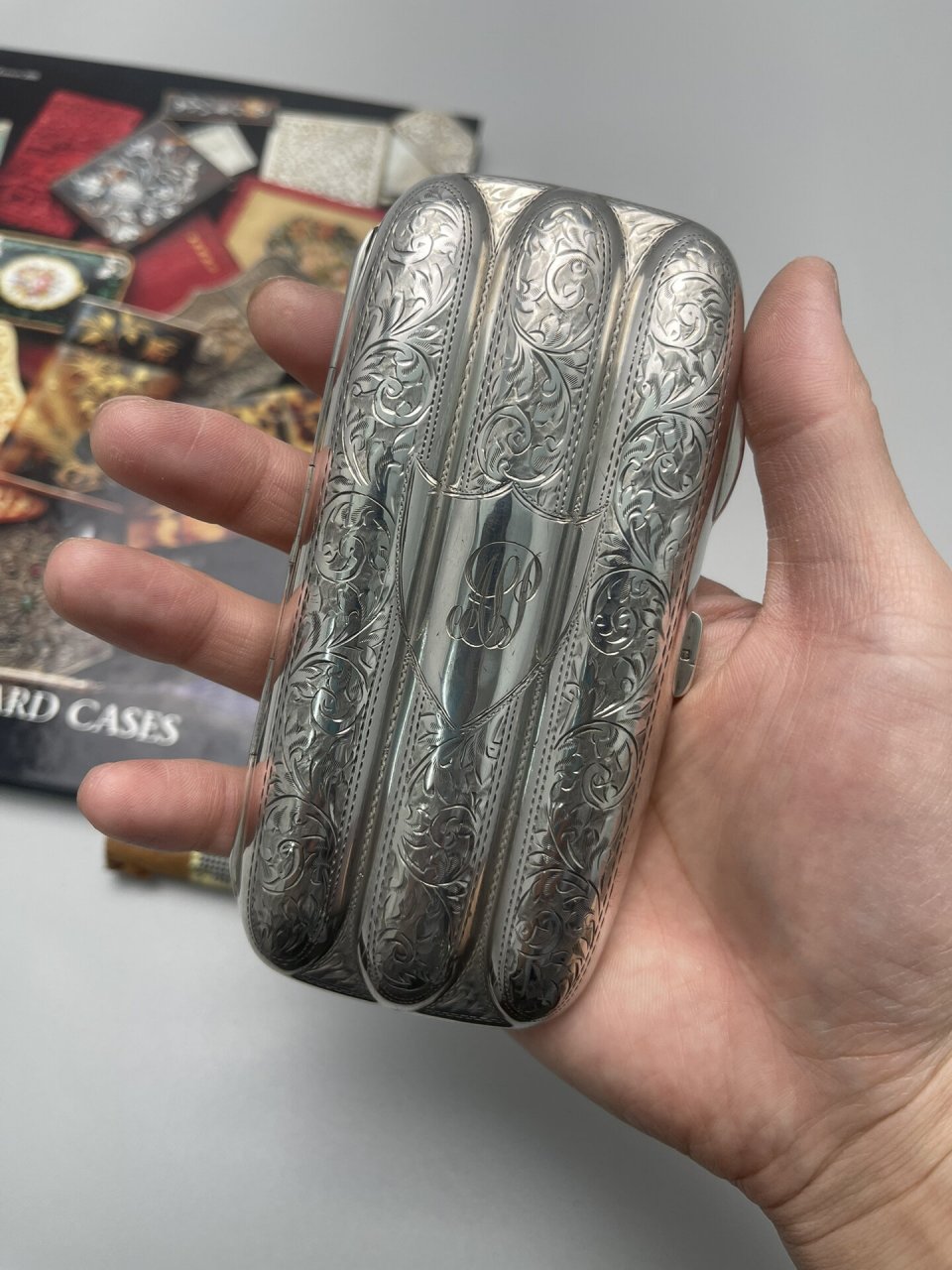 纯银内鎏金雪茄盒 1913年英国伯明翰纯银内鎏金三支装随身雪茄盒 外出