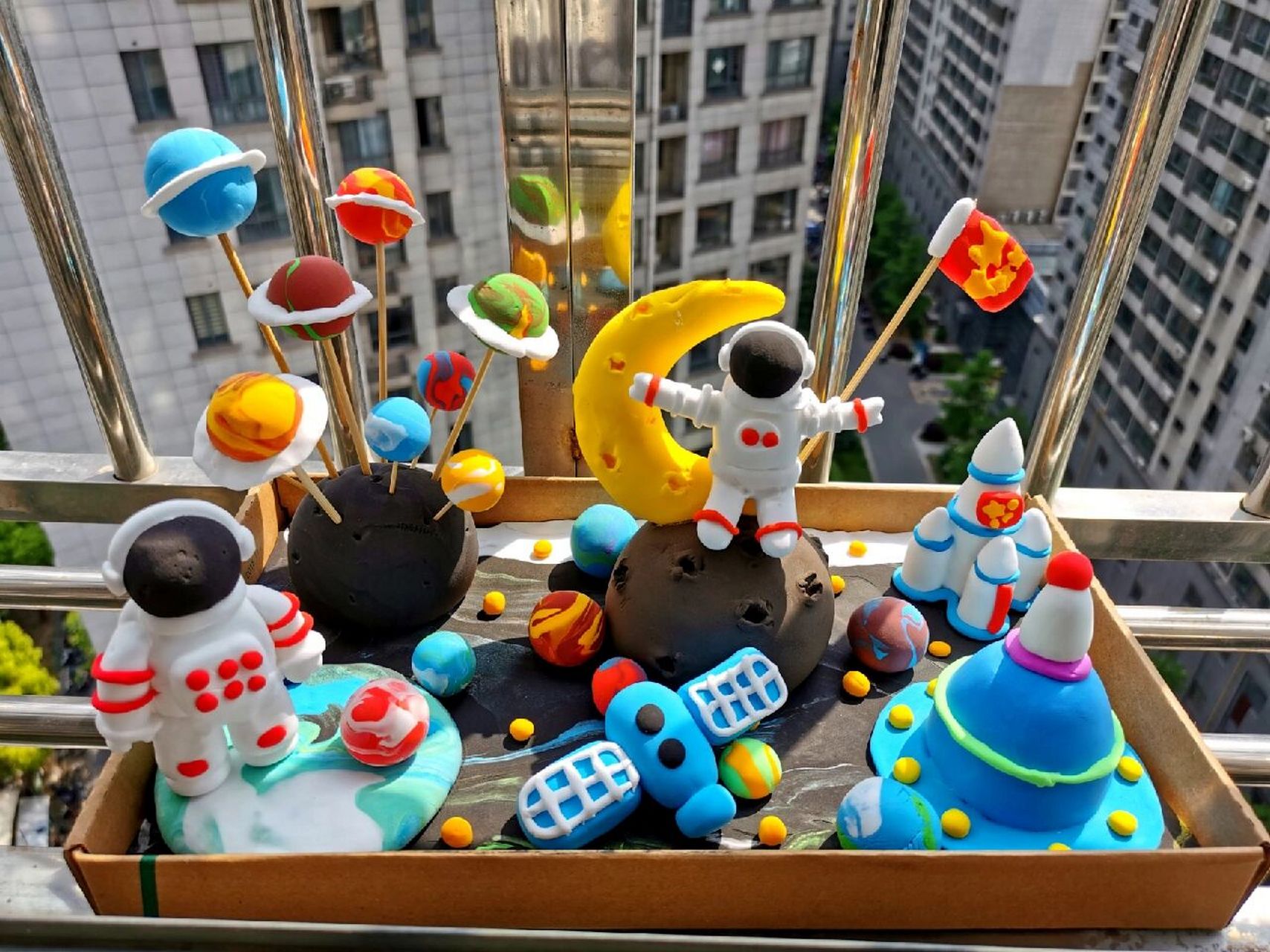 科技节手工作品 科技节手工作品完成啦!