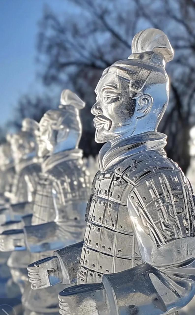 没想到哈尔滨的冰雕居然可以达到这个样的高水平啊,这个太诱人了吧