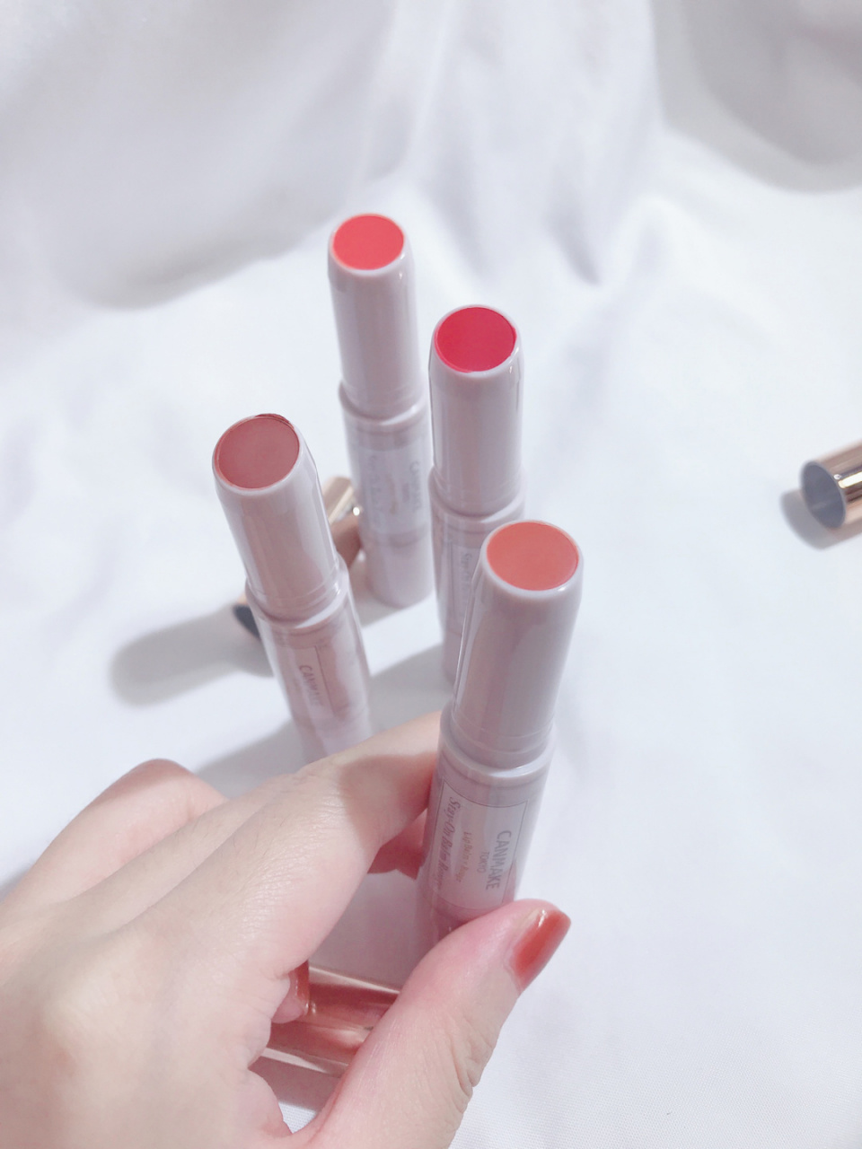 canmake 20夏季唇膏4只来咯 [打call][打call][打call]热乎乎的试色!