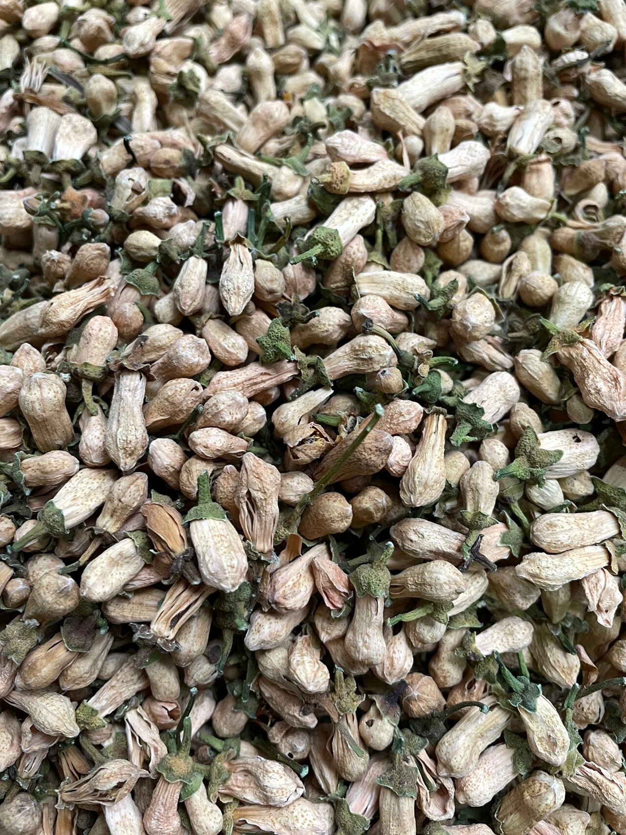 主治: 用于胸中痞闷,脘腹胀痛,不思饮食,恶心呕吐.