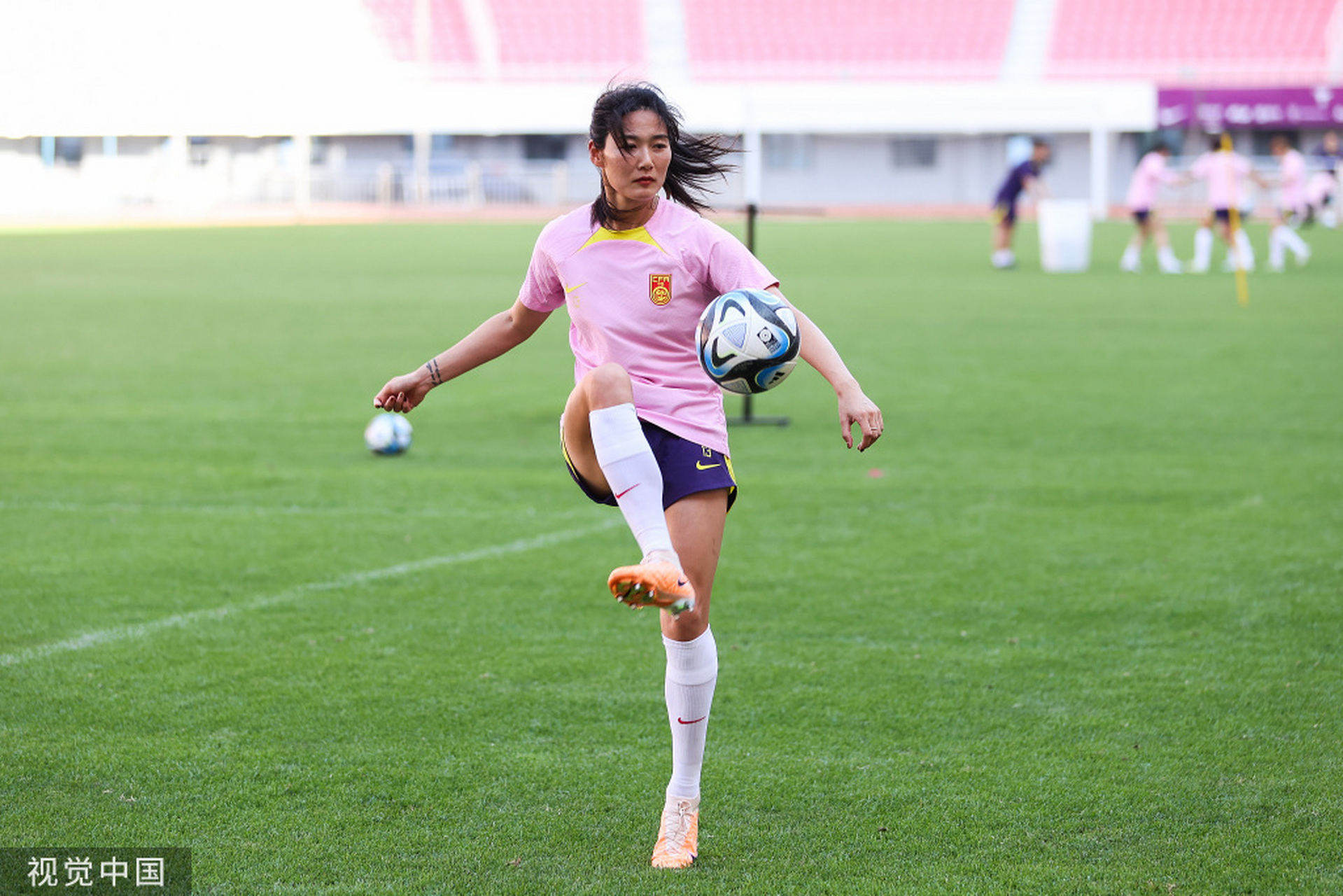 被称为足坛江疏影的女足杨莉娜-nana ,参加过亚运会,亚洲杯和奥运会