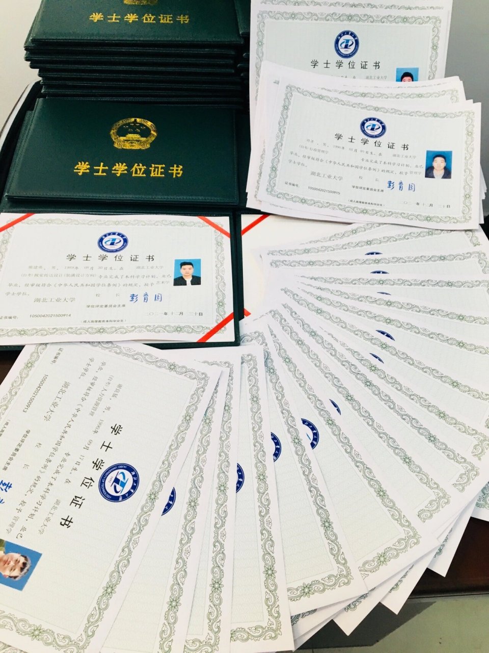 工程管理授予管理学还是工学 学士学位?