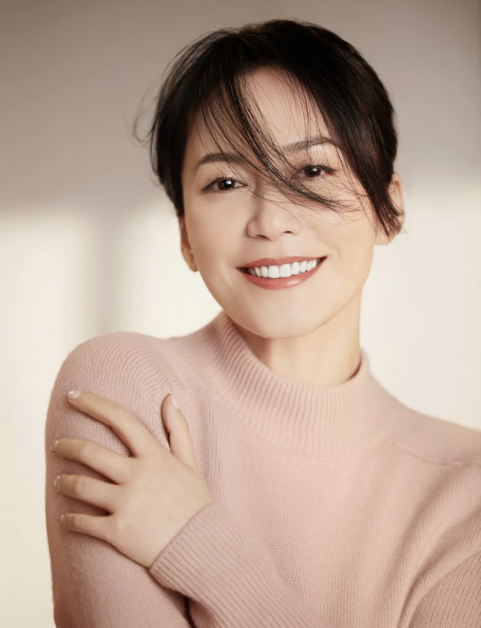 姨圈天花板,45位70后女演员大盘点(一) 16615俞飞鸿,71年,浙江