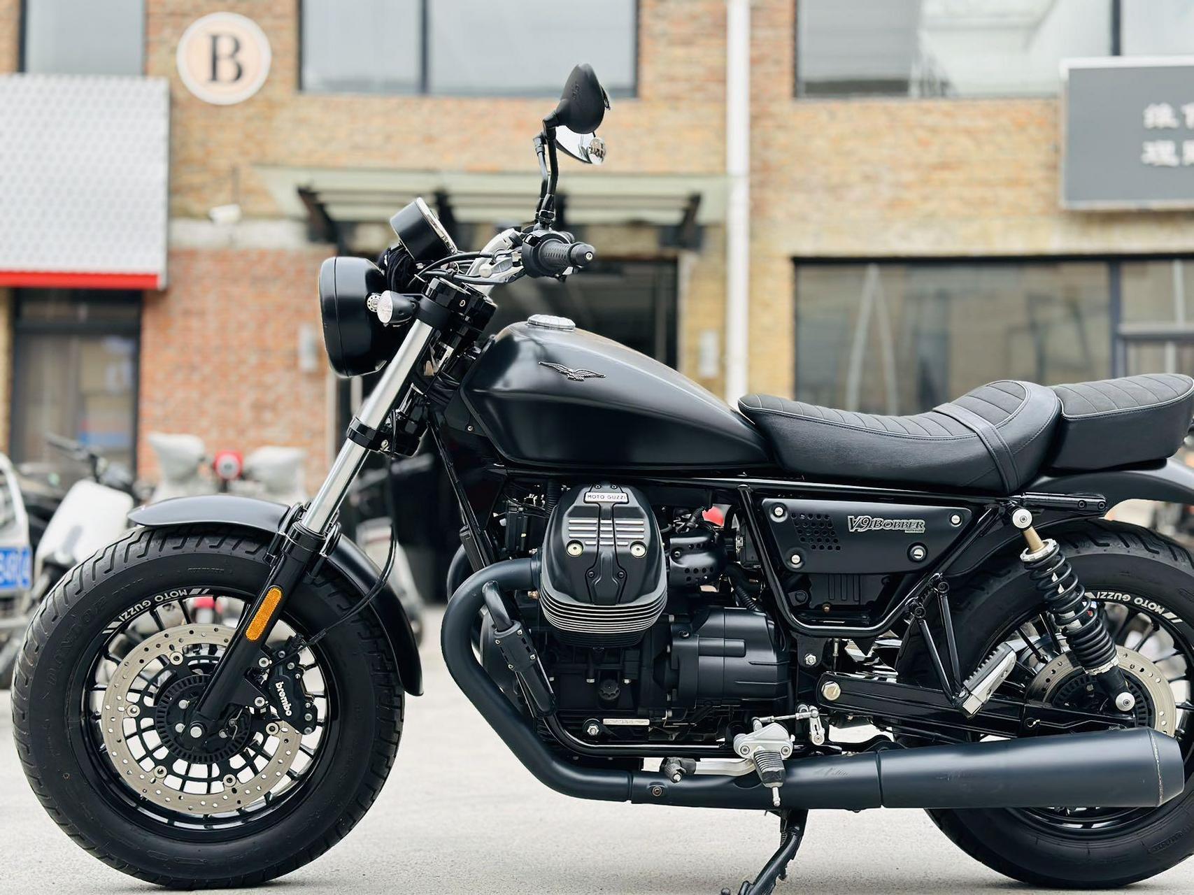 20年 摩托古兹 v9bobber  行驶14000公里 京b个人一手  全车车衣 护杠