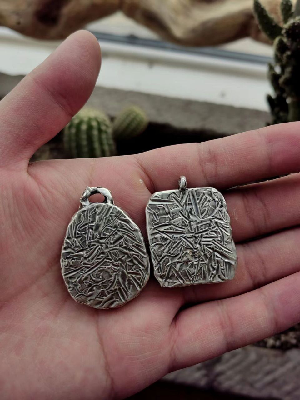 鼋甲一对新鲜出炉 鳖之最大者谓之鼋 六朝鼋甲,即距今一千多年六朝