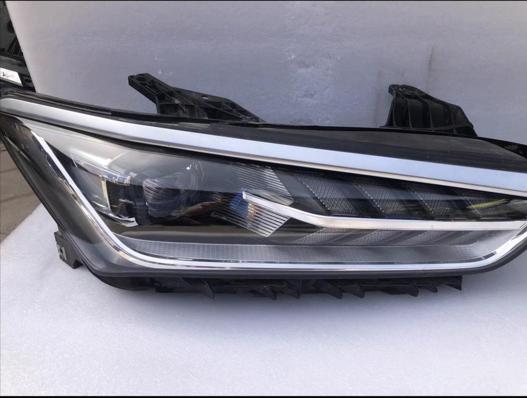 比亚迪秦pius大灯总成, 原车拆车总成