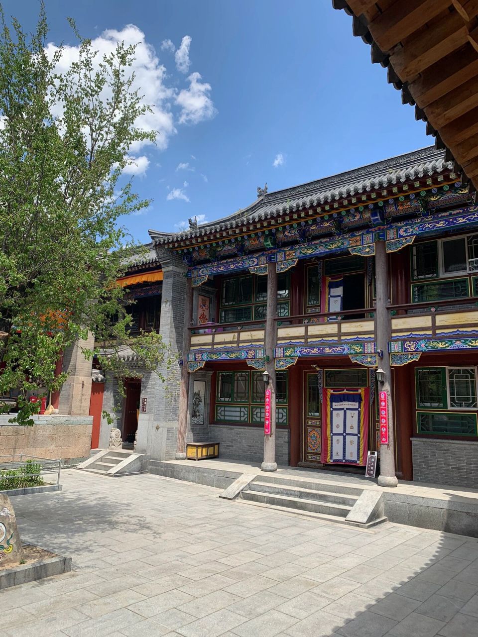 山西忻州五台山广仁寺(十方堂) 广仁寺,又名十方堂,位于罗睺寺之东,寺