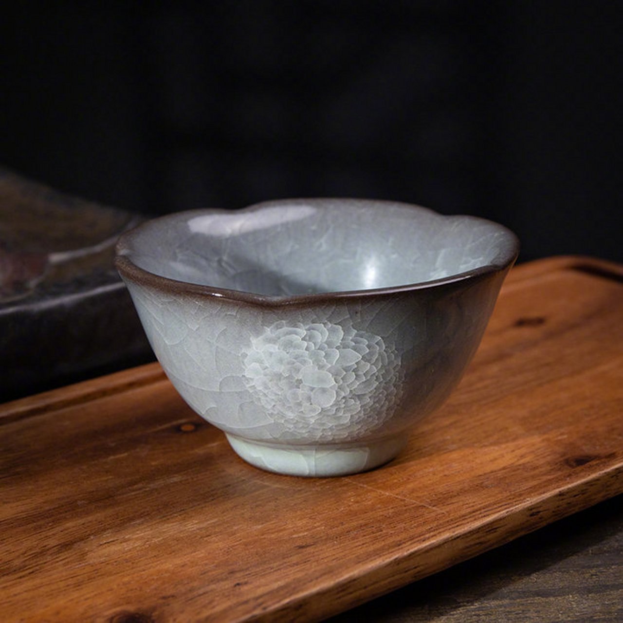 【郑原斌龙泉青瓷系列】非遗大师,釉层肥厚,釉面光泽如美玉,加上古老