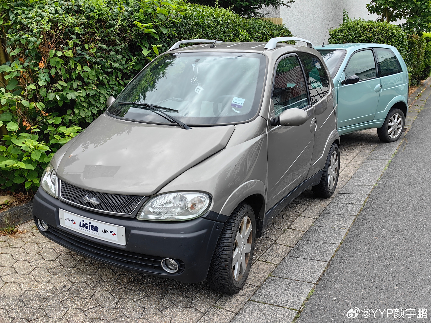 看看这个欧洲(德国)的"老年代步车",不用驾照,16岁以上即可驾驶.