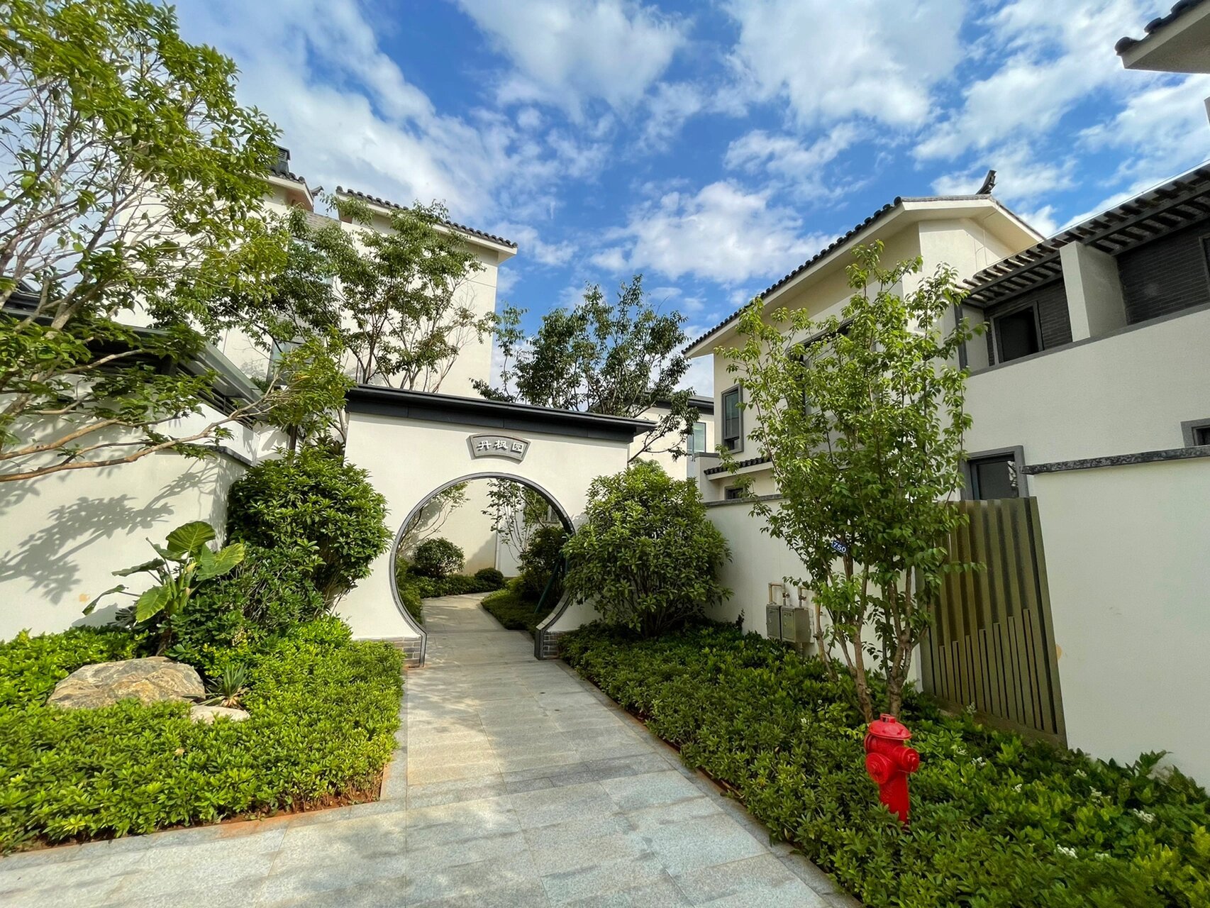 昆明草海边唯一中式合院别墅 滇池草海边 中式合院别墅 建筑面积277