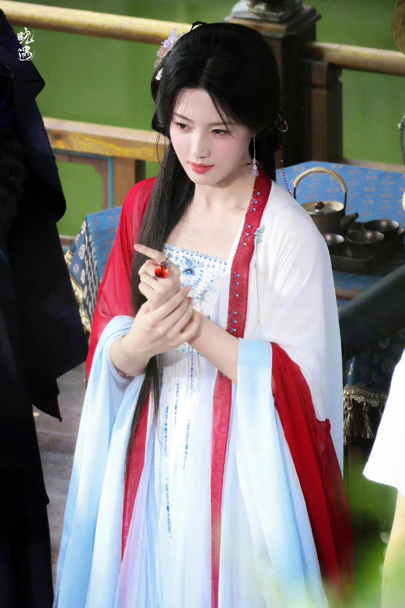 咪咕星鲜事#卢昱晓侯明昊 越夜越美丽小说女主从