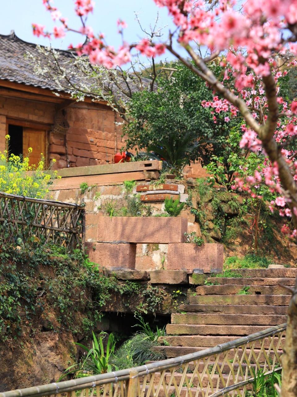 幸福古路村94「被爱情遗忘的角落」拍摄地 幸福古村位于眉山市丹棱
