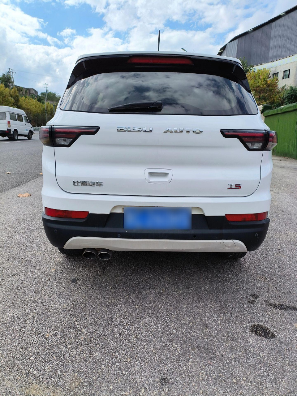 比速汽车t5.7座越野车.比亚迪旗下.手动挡1.5排.三米多